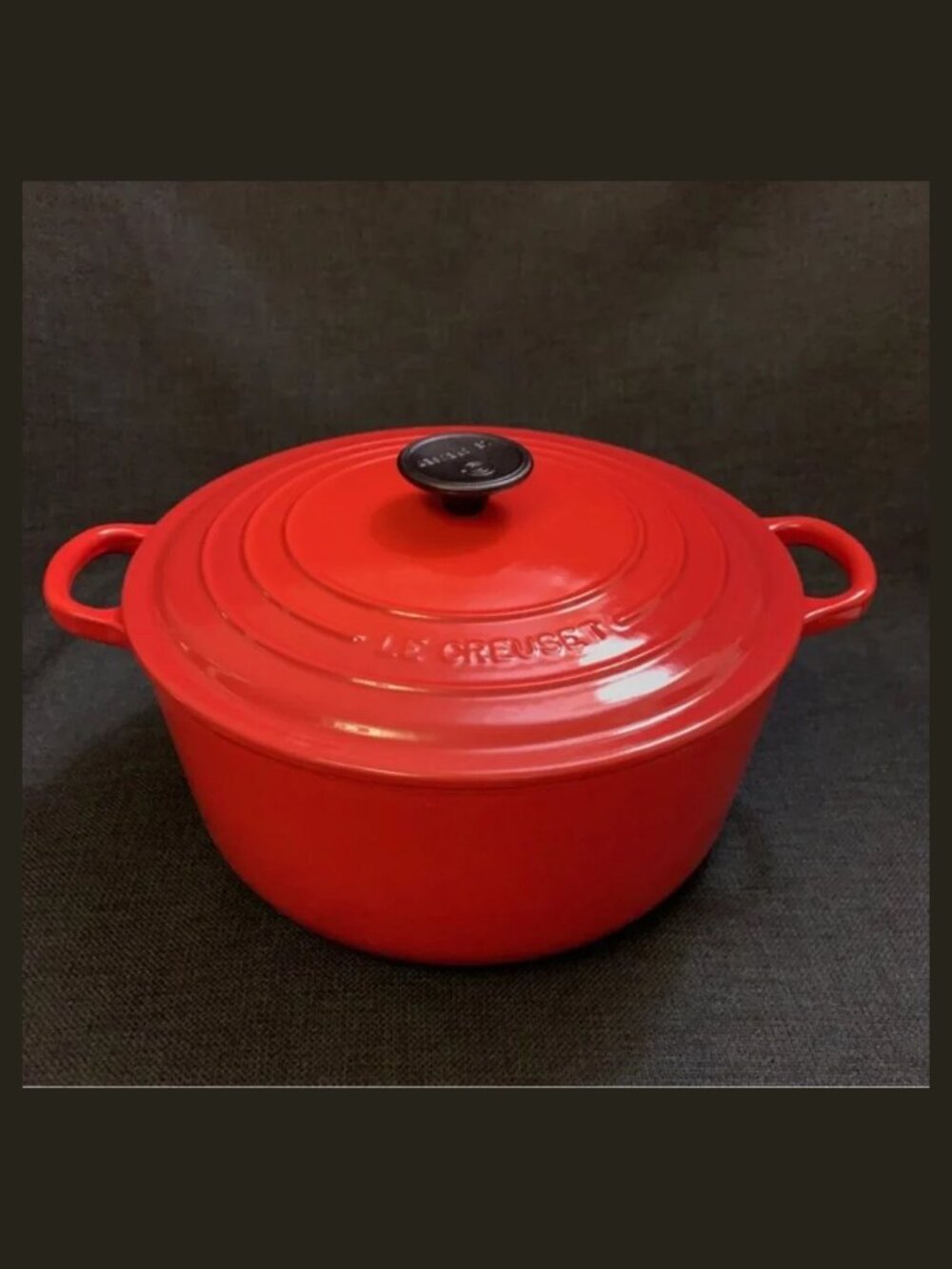 LE CREUSET 3.5 - 4 Quart Traditional Round Dutch Oven - CERISE RED - NWT - Picture 4 of 9